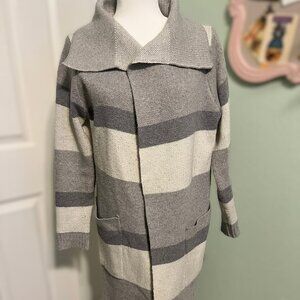 Fitz and Ginger Striped Sweater, Grey Size M